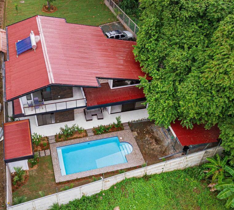 הוילה אוביטה Hector House מראה חיצוני תמונה